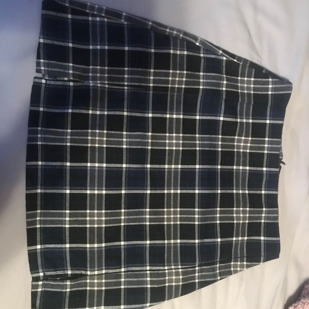 brandy melville skirt